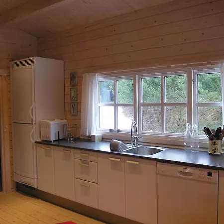Nyaraló Three-bedroom Holiday In