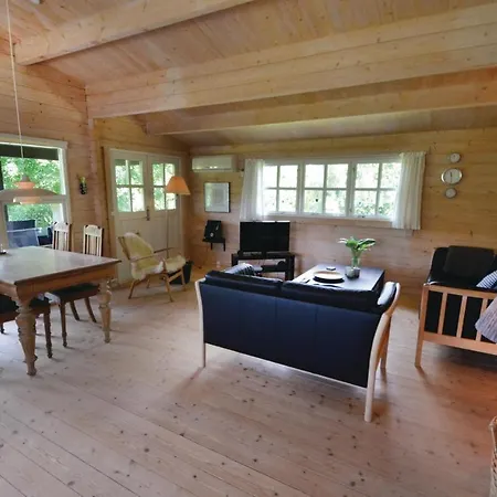 Three-bedroom Holiday In